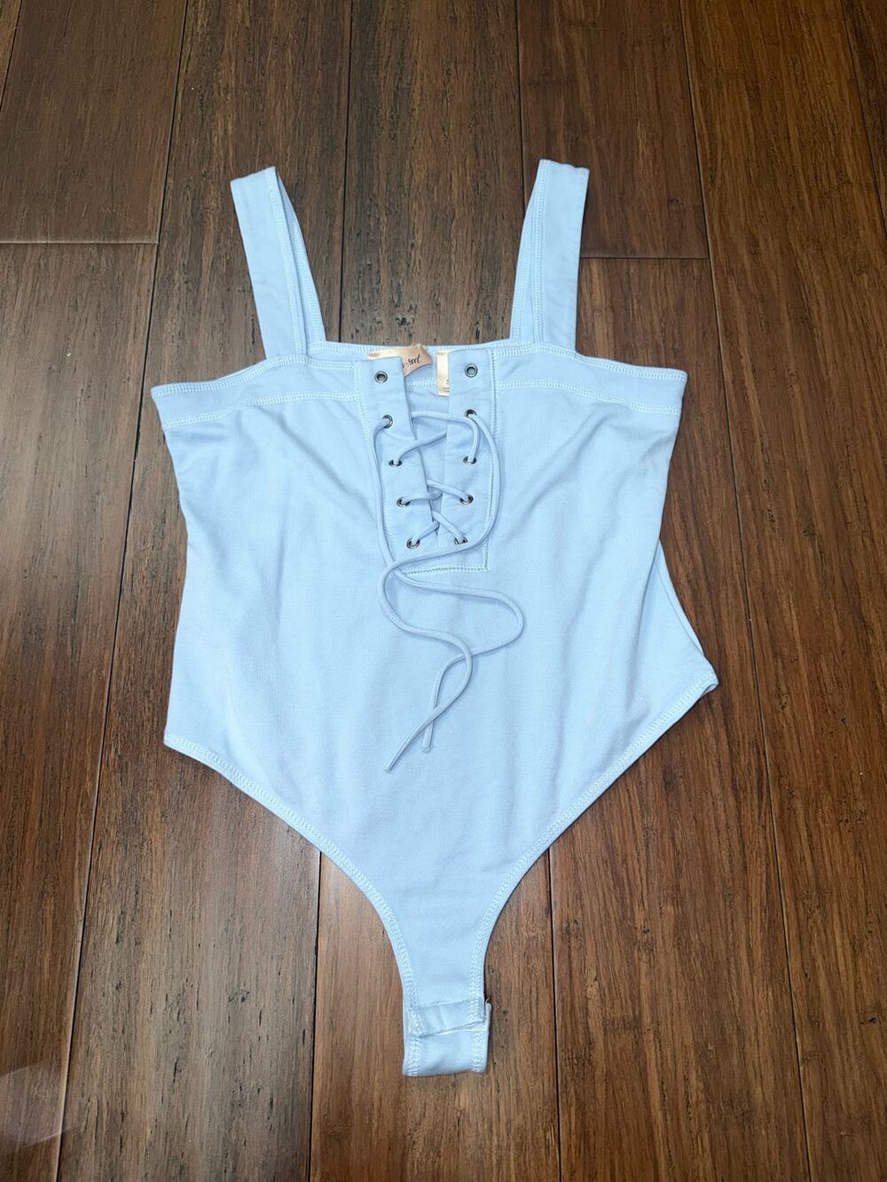 Willow & Root Sky Blue Lace-Up Bodysuit Small